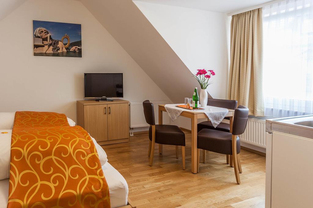 Seehotel Belriva Hagnau Εξωτερικό φωτογραφία